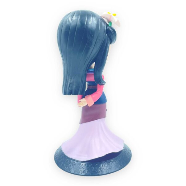 Q posket Princess doll